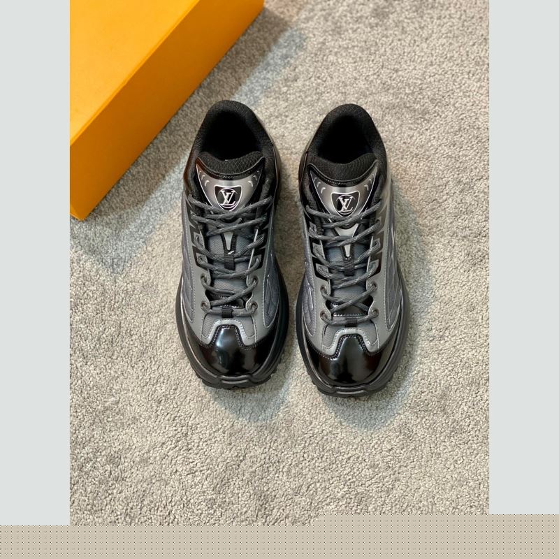 l**is V*t*n sneakers